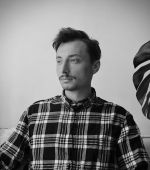stand_photo_2031